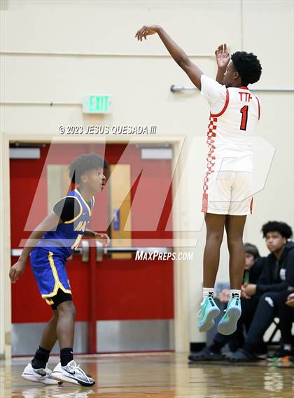 Thumbnail 2 in Hazen @ Renton photogallery.