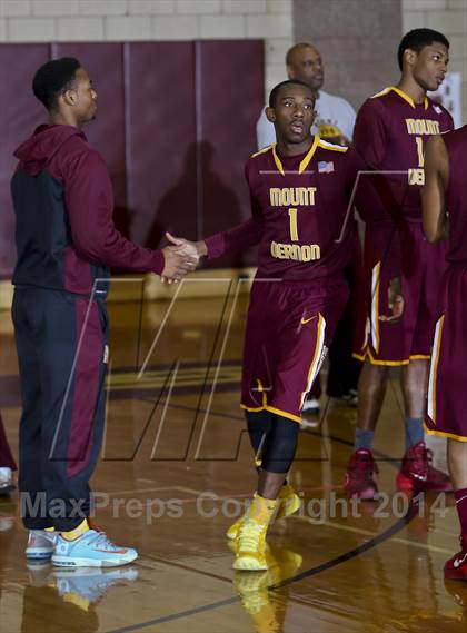 Thumbnail 2 in Mt. Vernon vs Scarsdale photogallery.