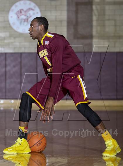 Thumbnail 2 in Mt. Vernon vs Scarsdale photogallery.