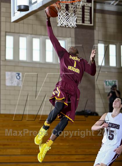 Thumbnail 3 in Mt. Vernon vs Scarsdale photogallery.