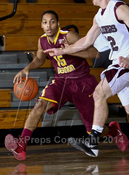 Thumbnail 2 in Mt. Vernon vs Scarsdale photogallery.