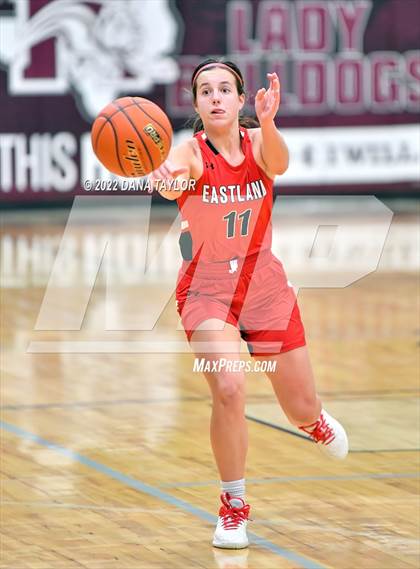 Thumbnail 3 in Eastland @ Millsap photogallery.