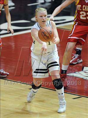 Thumbnail 2 in Westview vs. Mt. Carmel (CIF SDS D2 Final) photogallery.