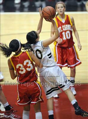 Thumbnail 3 in Westview vs. Mt. Carmel (CIF SDS D2 Final) photogallery.