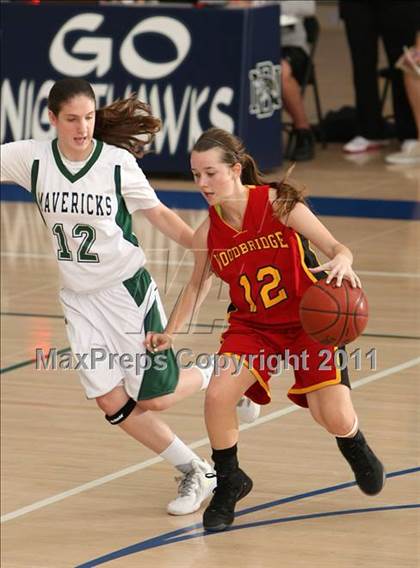 Thumbnail 2 in La Costa Canyon vs. Woodbridge (So Cal Holiday Prep Classic) photogallery.