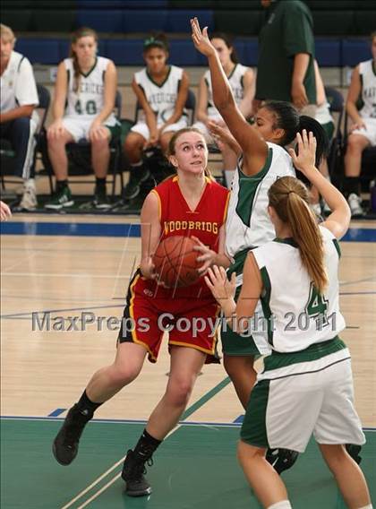 Thumbnail 3 in La Costa Canyon vs. Woodbridge (So Cal Holiday Prep Classic) photogallery.