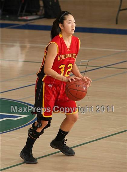 Thumbnail 3 in La Costa Canyon vs. Woodbridge (So Cal Holiday Prep Classic) photogallery.
