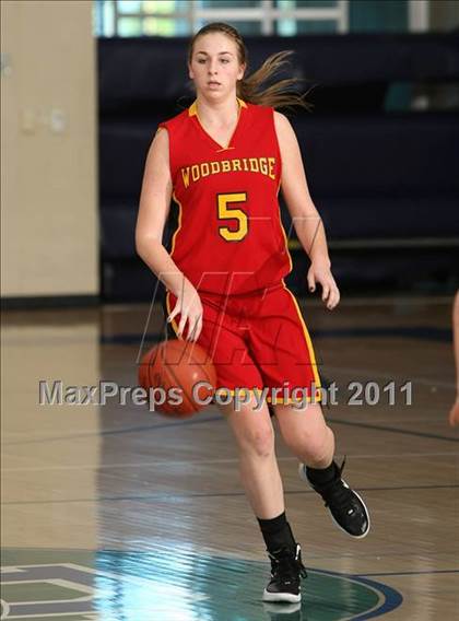 Thumbnail 1 in La Costa Canyon vs. Woodbridge (So Cal Holiday Prep Classic) photogallery.