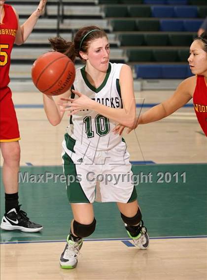 Thumbnail 1 in La Costa Canyon vs. Woodbridge (So Cal Holiday Prep Classic) photogallery.