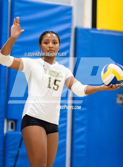 Thumbnail 1 in Oaks Christian @ Agoura photogallery.