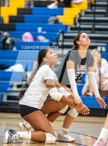 Thumbnail 3 in Oaks Christian @ Agoura photogallery.
