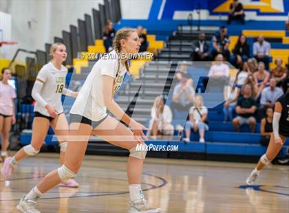 Thumbnail 1 in Oaks Christian @ Agoura photogallery.