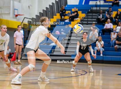 Thumbnail 3 in Oaks Christian @ Agoura photogallery.