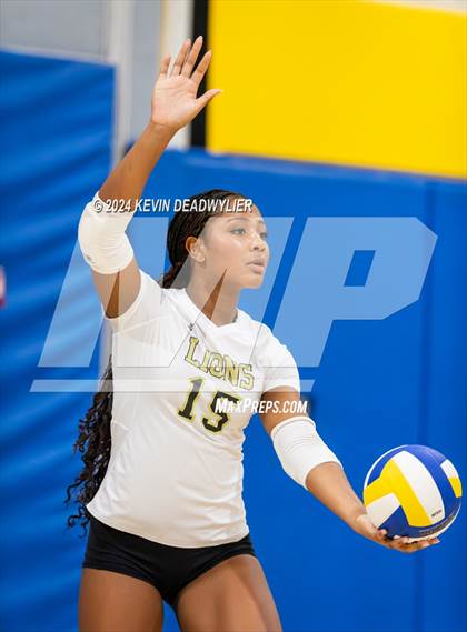 Thumbnail 3 in Oaks Christian @ Agoura photogallery.