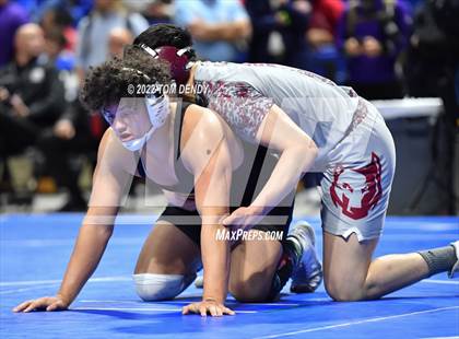 Thumbnail 3 in UIL State Championships - 5A 195lb Final photogallery.