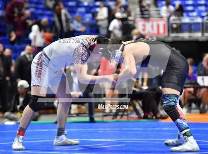 Thumbnail 1 in UIL State Championships - 5A 195lb Final photogallery.