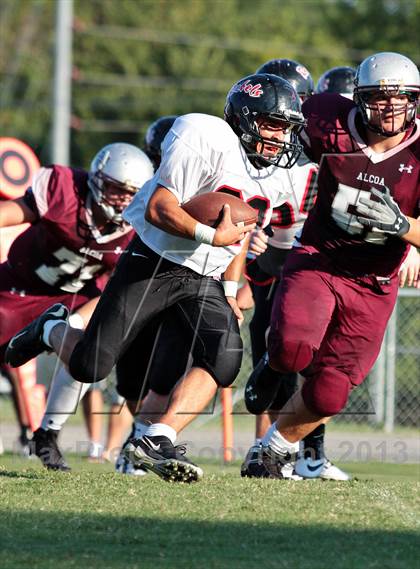 Thumbnail 2 in Maryville vs. Alcoa photogallery.