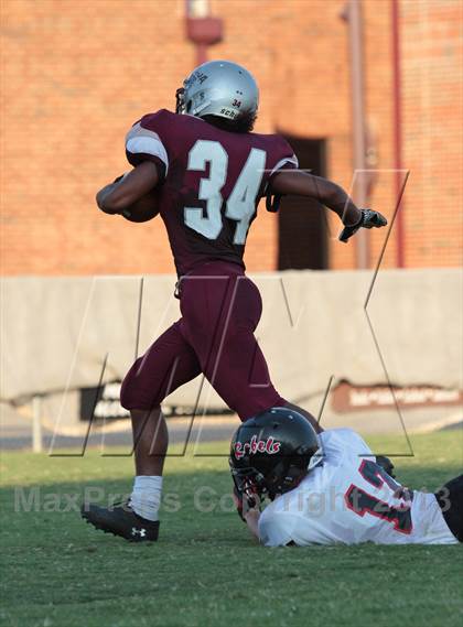 Thumbnail 2 in Maryville vs. Alcoa photogallery.