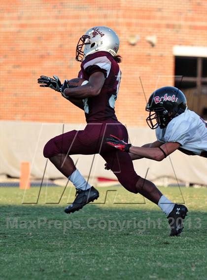 Thumbnail 3 in Maryville vs. Alcoa photogallery.