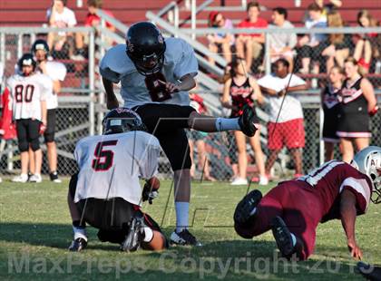 Thumbnail 2 in Maryville vs. Alcoa photogallery.