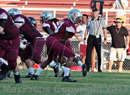 Thumbnail 1 in Maryville vs. Alcoa photogallery.