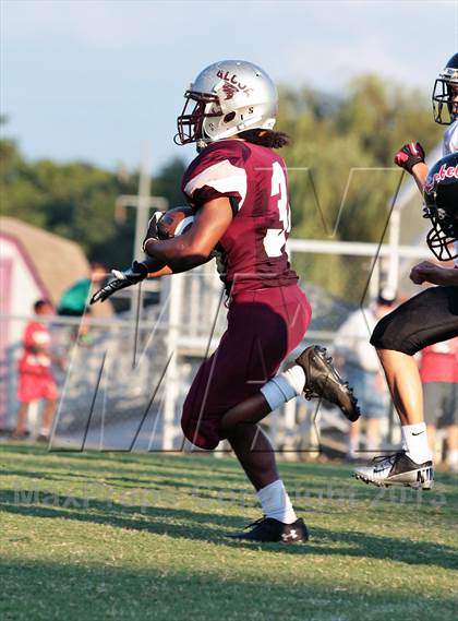 Thumbnail 3 in Maryville vs. Alcoa photogallery.