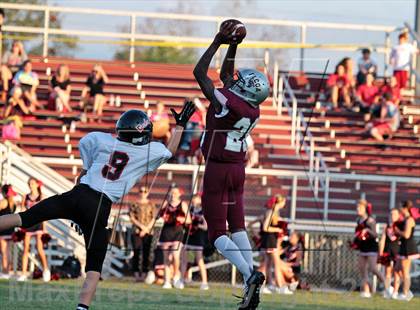 Thumbnail 1 in Maryville vs. Alcoa photogallery.