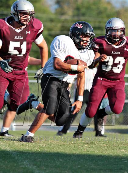 Thumbnail 3 in Maryville vs. Alcoa photogallery.
