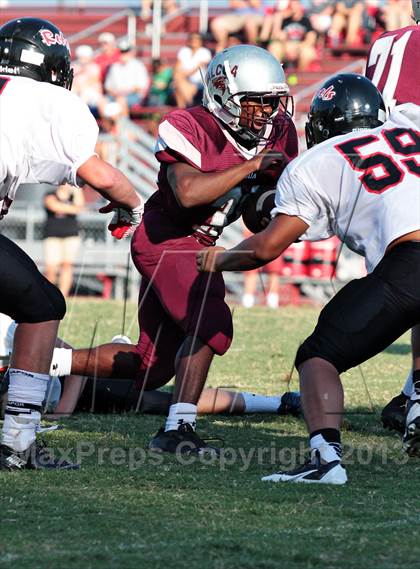 Thumbnail 2 in Maryville vs. Alcoa photogallery.