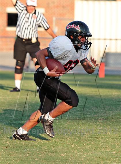 Thumbnail 2 in Maryville vs. Alcoa photogallery.