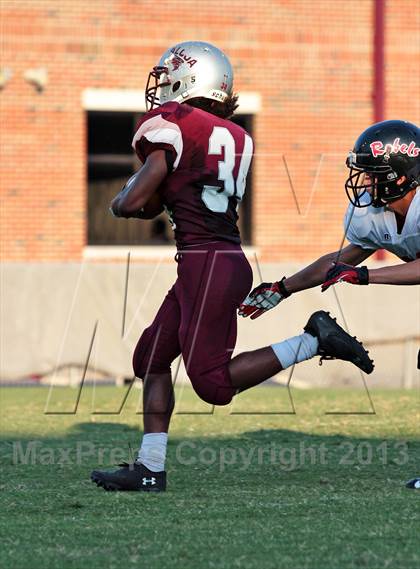 Thumbnail 2 in Maryville vs. Alcoa photogallery.