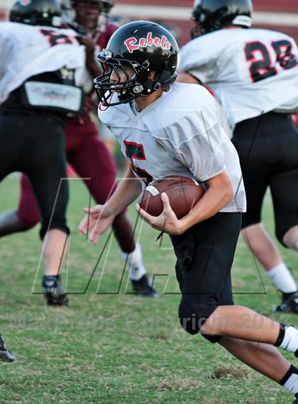 Thumbnail 2 in Maryville vs. Alcoa photogallery.