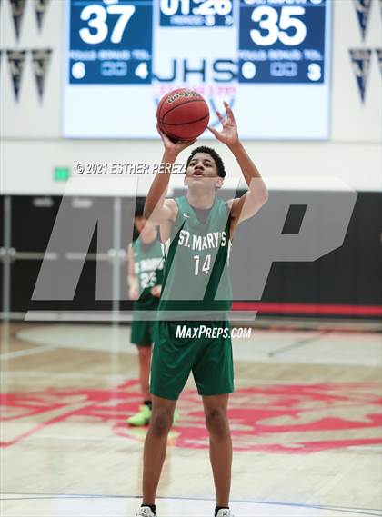 Thumbnail 1 in St. Mary's vs. St. Ignatius photogallery.