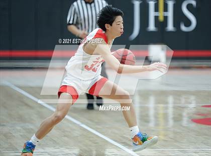 Thumbnail 1 in St. Mary's vs. St. Ignatius photogallery.