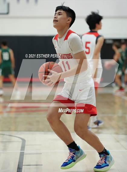 Thumbnail 3 in St. Mary's vs. St. Ignatius photogallery.