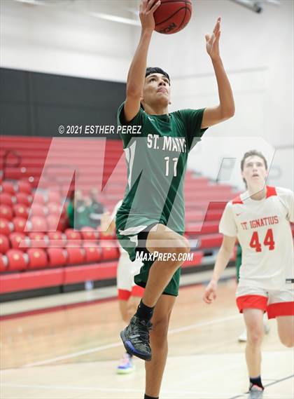 Thumbnail 1 in St. Mary's vs. St. Ignatius photogallery.