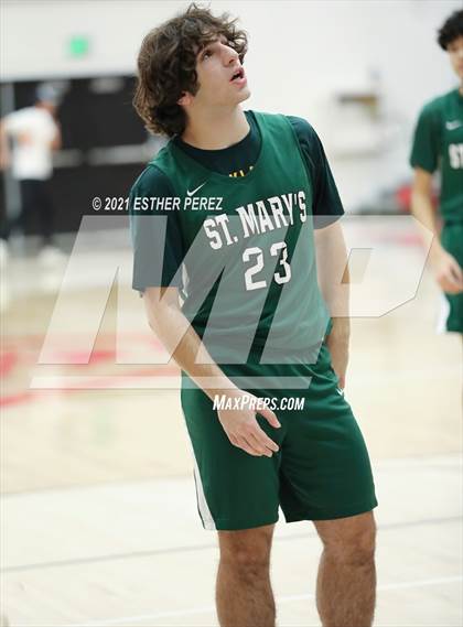 Thumbnail 2 in St. Mary's vs. St. Ignatius photogallery.