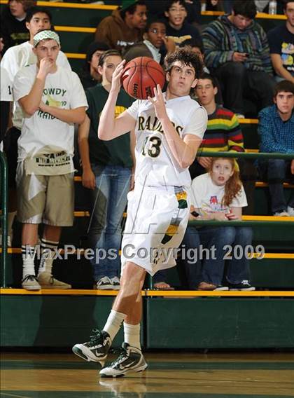 Thumbnail 2 in Oak Ridge vs. Rio Americano (Jack Scott Tournamnet) photogallery.