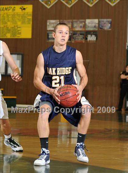 Thumbnail 1 in Oak Ridge vs. Rio Americano (Jack Scott Tournamnet) photogallery.