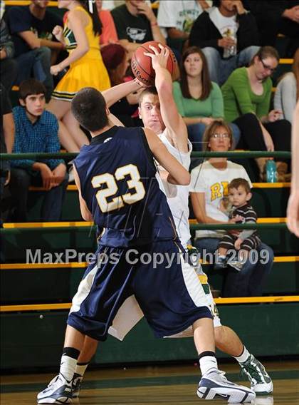 Thumbnail 2 in Oak Ridge vs. Rio Americano (Jack Scott Tournamnet) photogallery.