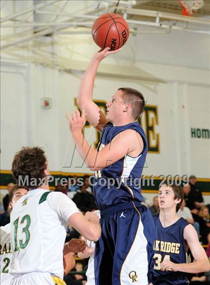 Thumbnail 3 in Oak Ridge vs. Rio Americano (Jack Scott Tournamnet) photogallery.