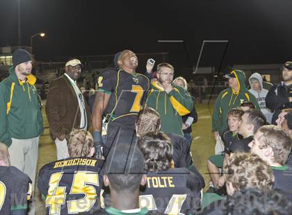 Thumbnail 2 in Yulee's Derrick Henry breaks national rushing record photogallery.