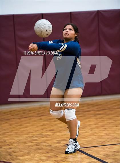 Thumbnail 3 in Admiral Farragut @ Brooks DeBartolo Collegiate photogallery.