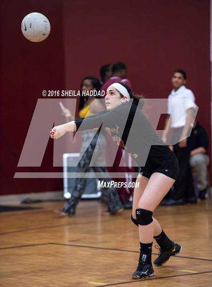 Thumbnail 3 in Admiral Farragut @ Brooks DeBartolo Collegiate photogallery.