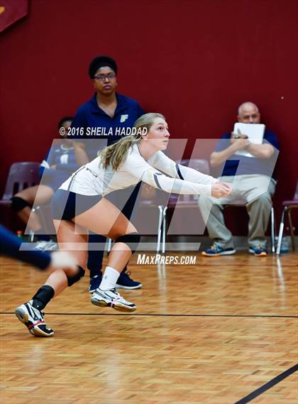 Thumbnail 3 in Admiral Farragut @ Brooks DeBartolo Collegiate photogallery.
