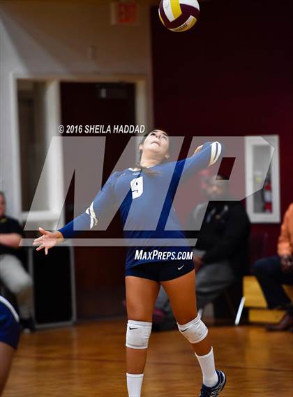 Thumbnail 3 in Admiral Farragut @ Brooks DeBartolo Collegiate photogallery.