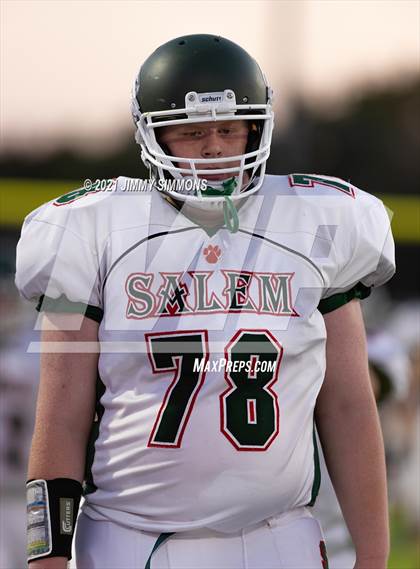 Thumbnail 1 in Salem @ Roxana photogallery.
