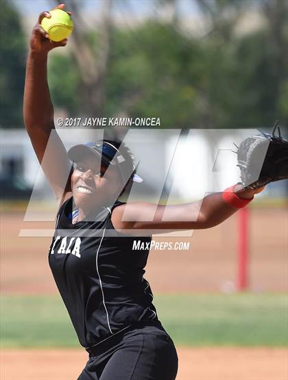 Thumbnail 2 in Ayala @ Hart (CIF SS D3 Semifinal) photogallery.