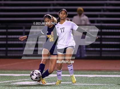 Thumbnail 2 in Lynbrook @ Milpitas photogallery.