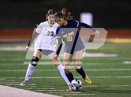 Thumbnail 2 in Lynbrook @ Milpitas photogallery.